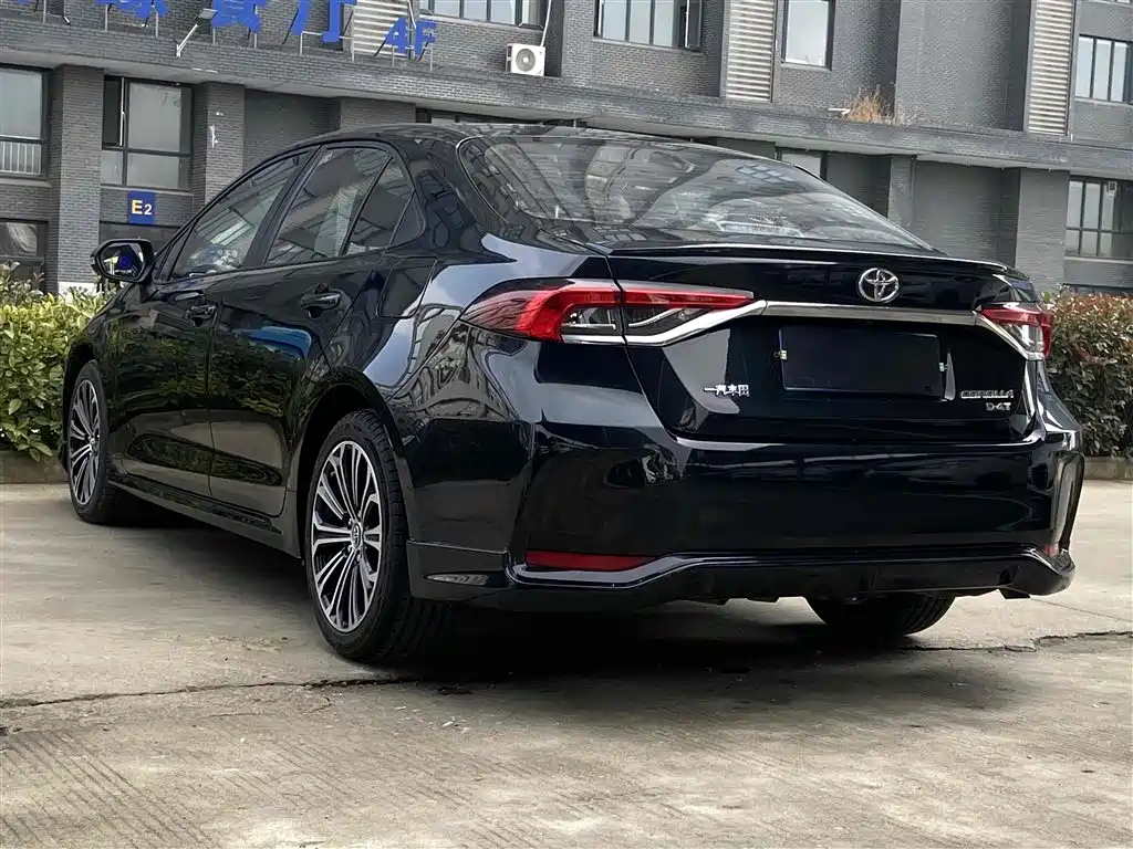 TOYOTA COROLLA 2020