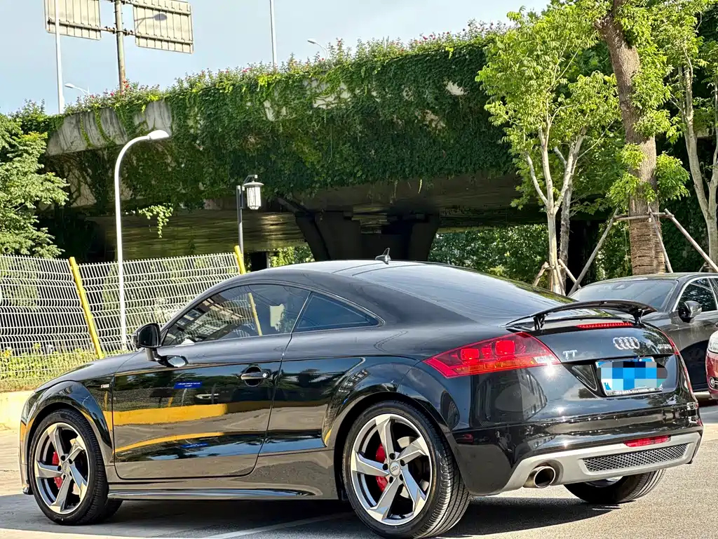 AUDI TT 2014