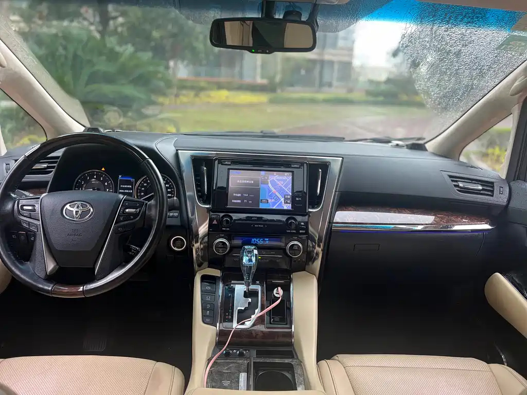 TOYOTA ALPHARD 2019