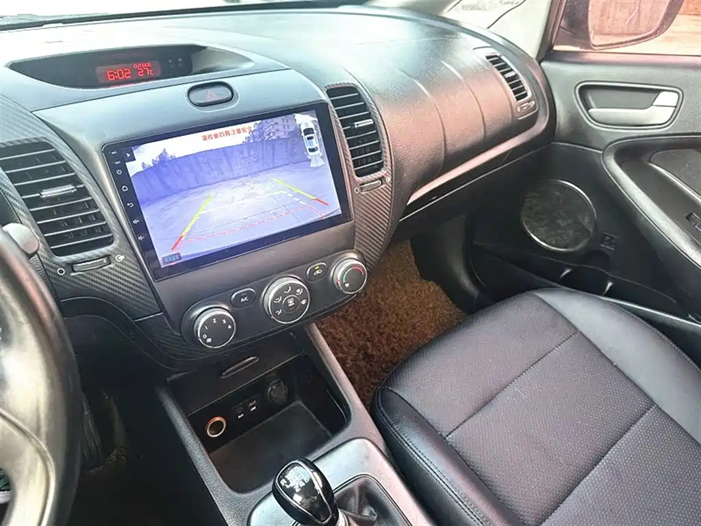 KIA K3 2013