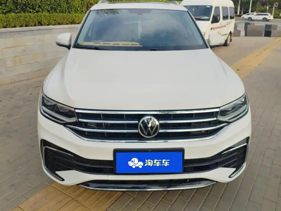 VOLKSWAGEN TIGUAN L 2022