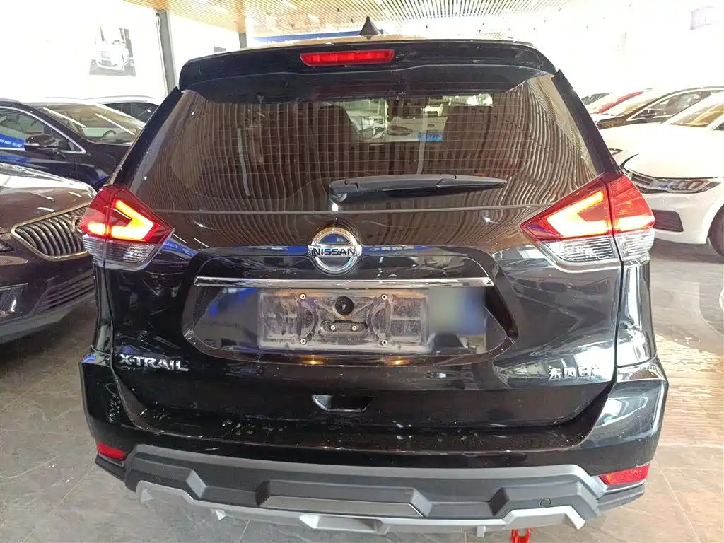 NISSAN X-TRAIL 2021