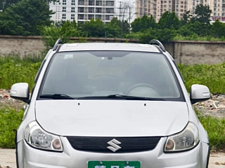 SUZUKI SX4 2010