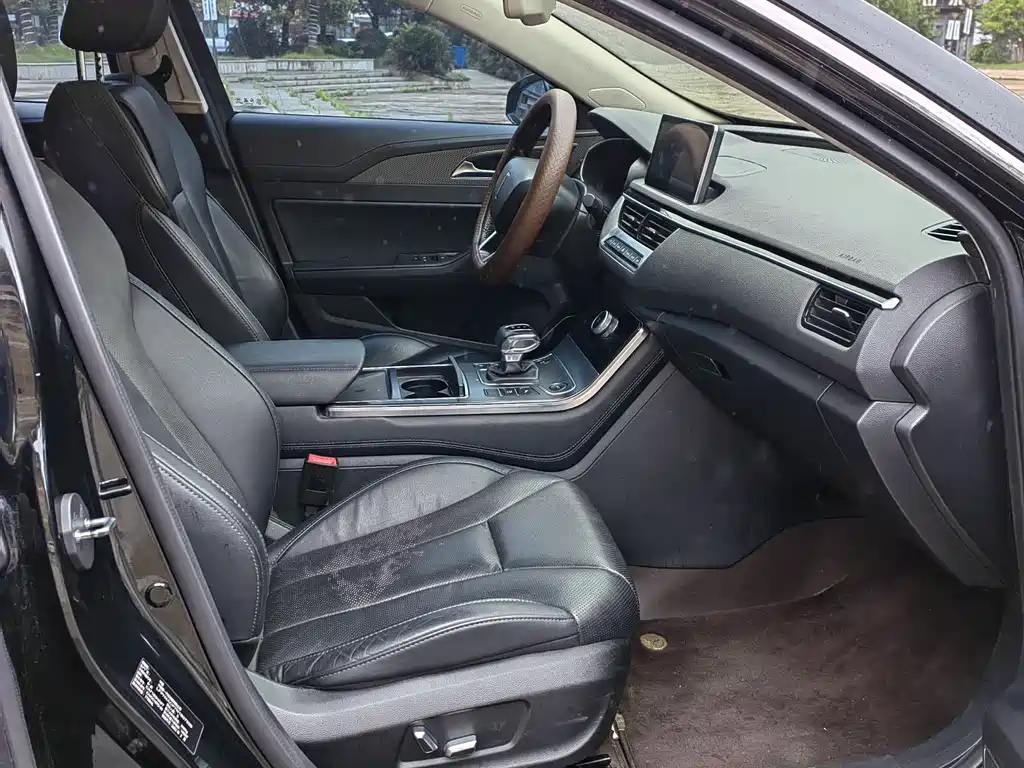HONGQI H5 2022