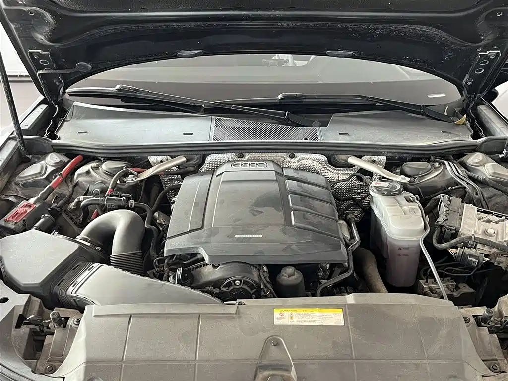 AUDI A6L 2019