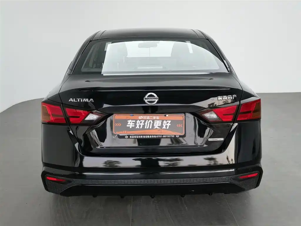 NISSAN TEANA 2021