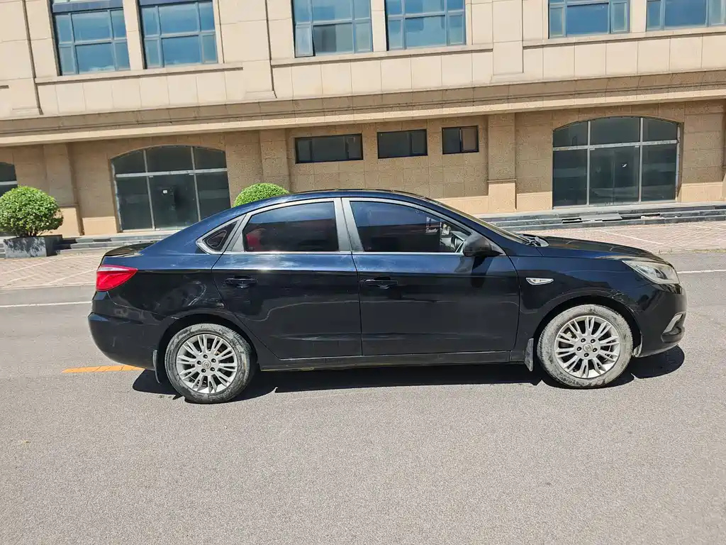 CHANGAN EADO 2012