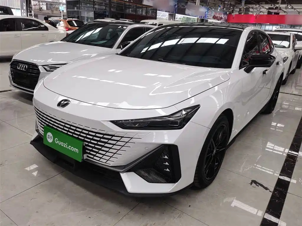 CHANGAN UNI-V 2022
