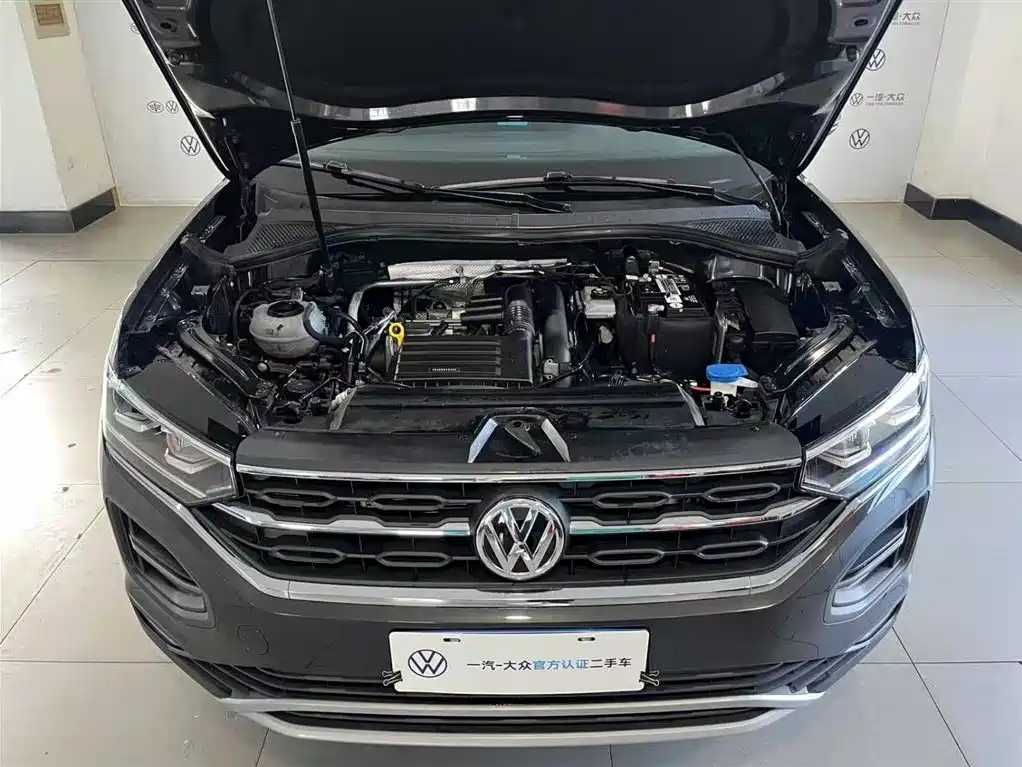 VOLKSWAGEN TAYRON 2021