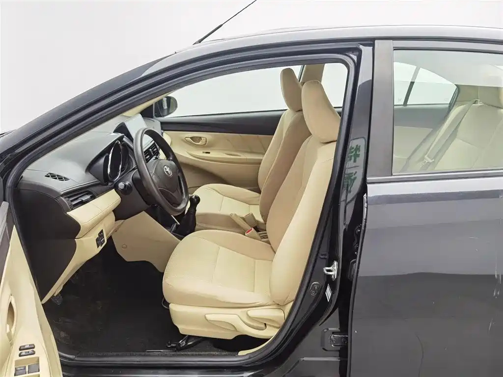 TOYOTA VIOS 2014