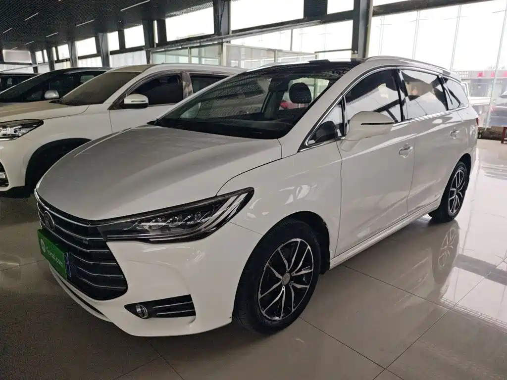 BYD SONG MAX 2017
