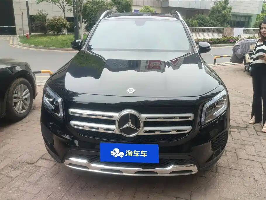 MERCEDES BENZ GLB 2021