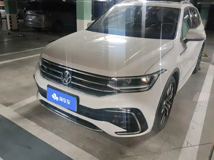 VOLKSWAGEN TIGUAN L 2022
