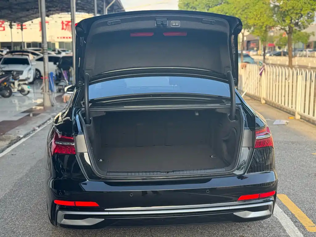 AUDI A6L 2024
