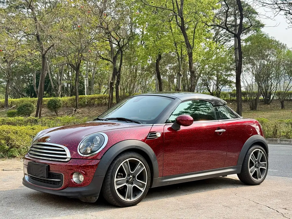 MINI COUPE 2012