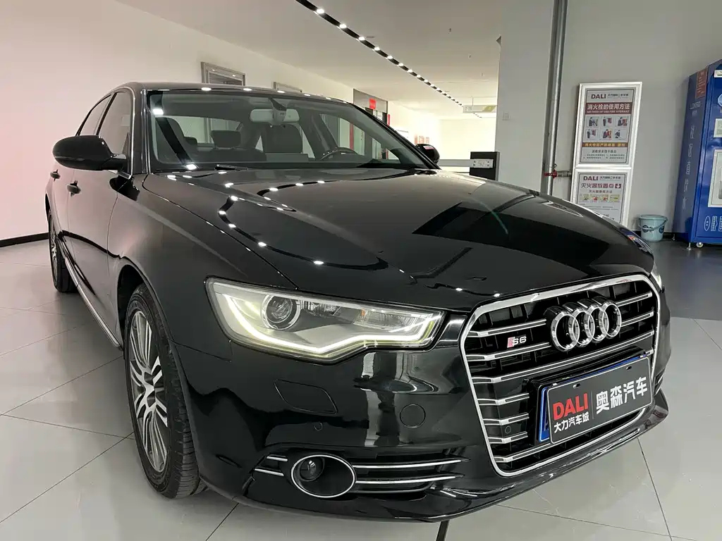 AUDI A6L 2015