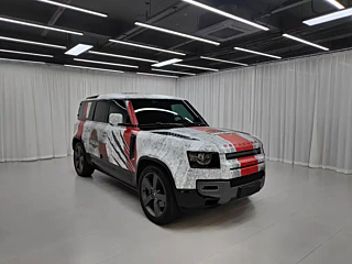 LAND ROVER DEFENDER  2023 YEAR 110 5.0T V8 2023
