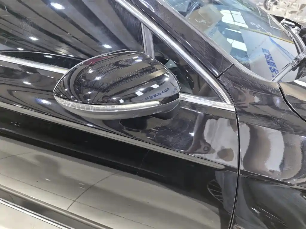 VOLKSWAGEN MAGOTAN 2019