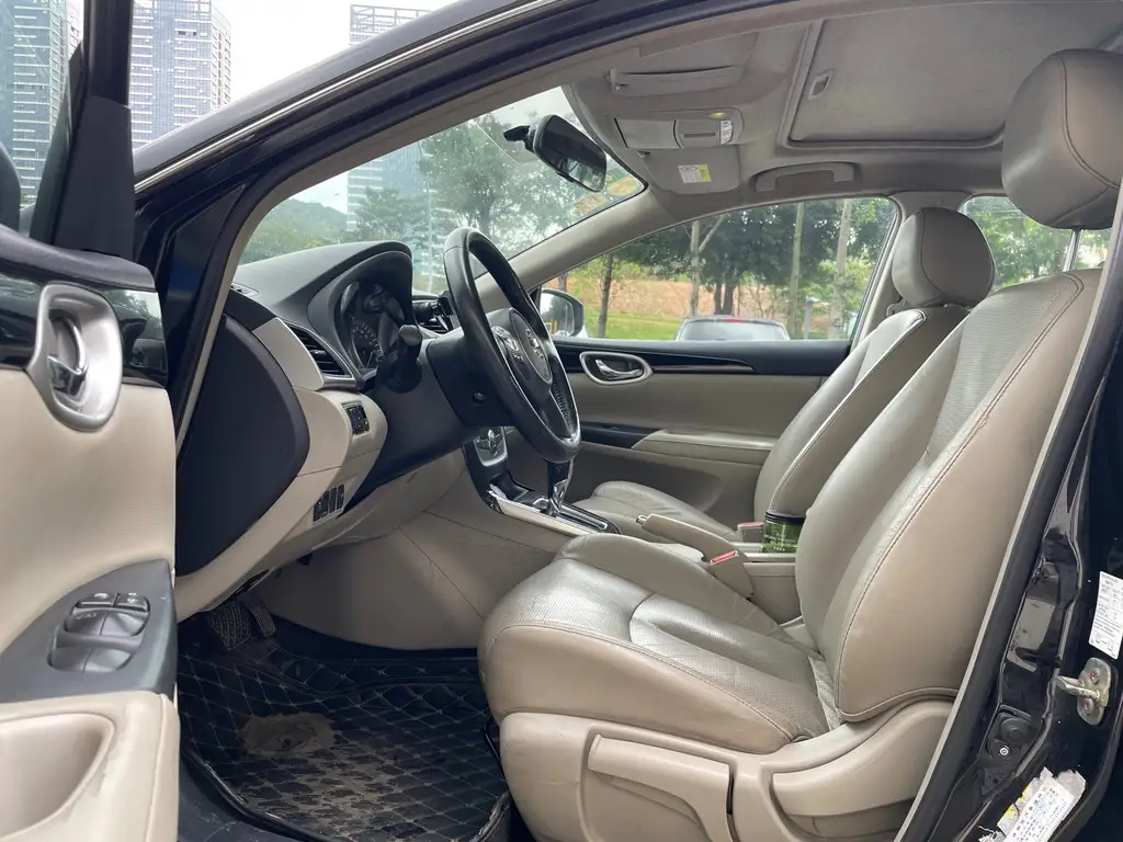 NISSAN SYLPHY 2018