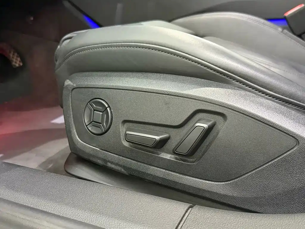 AUDI A7 2023