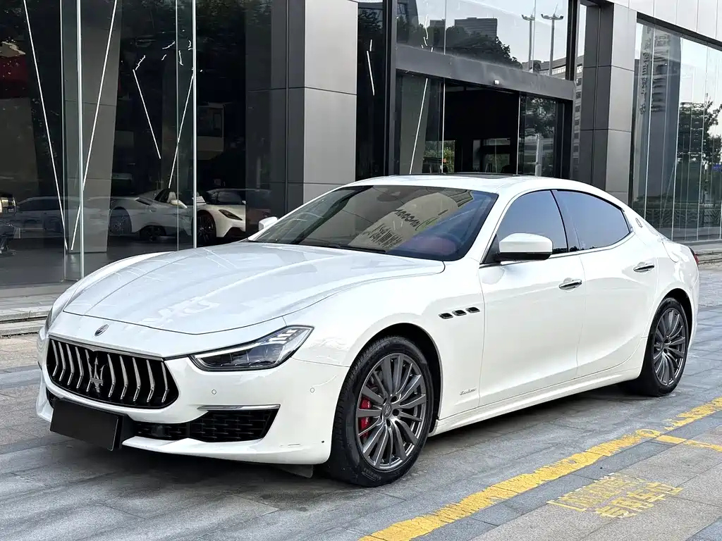 MASERATI GHIBLI 2019