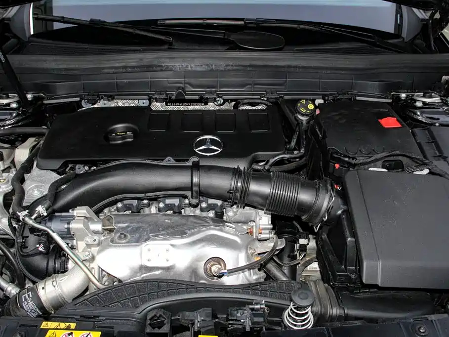 MERCEDES BENZ GLB 2023