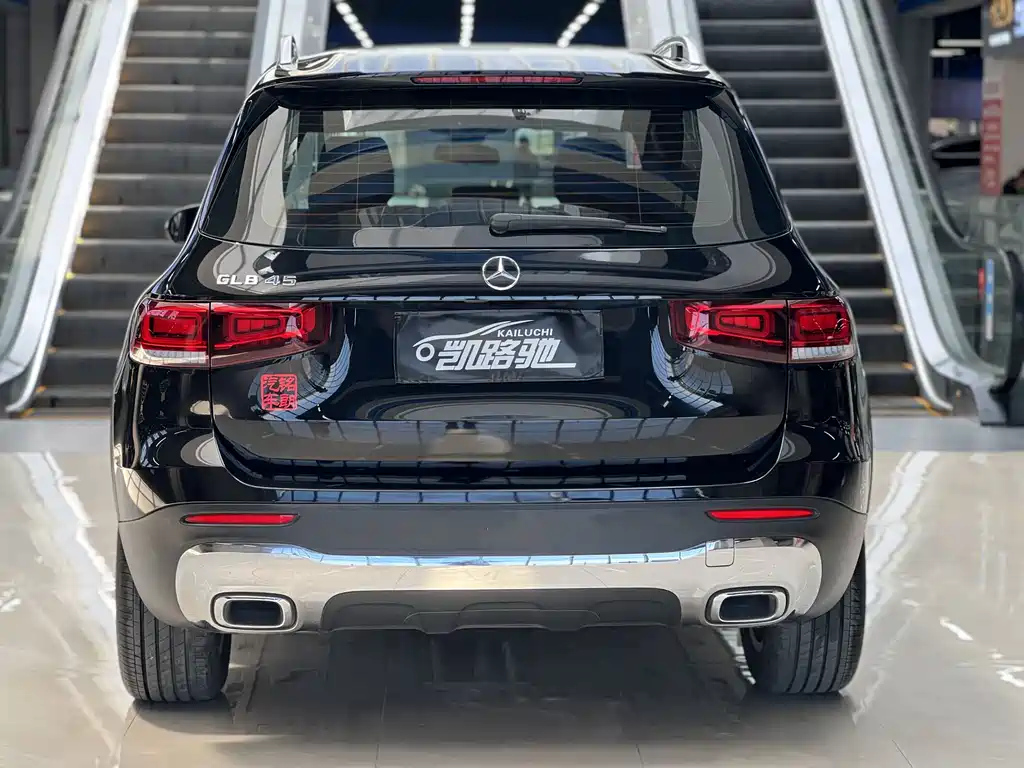 MERCEDES BENZ GLB 2022