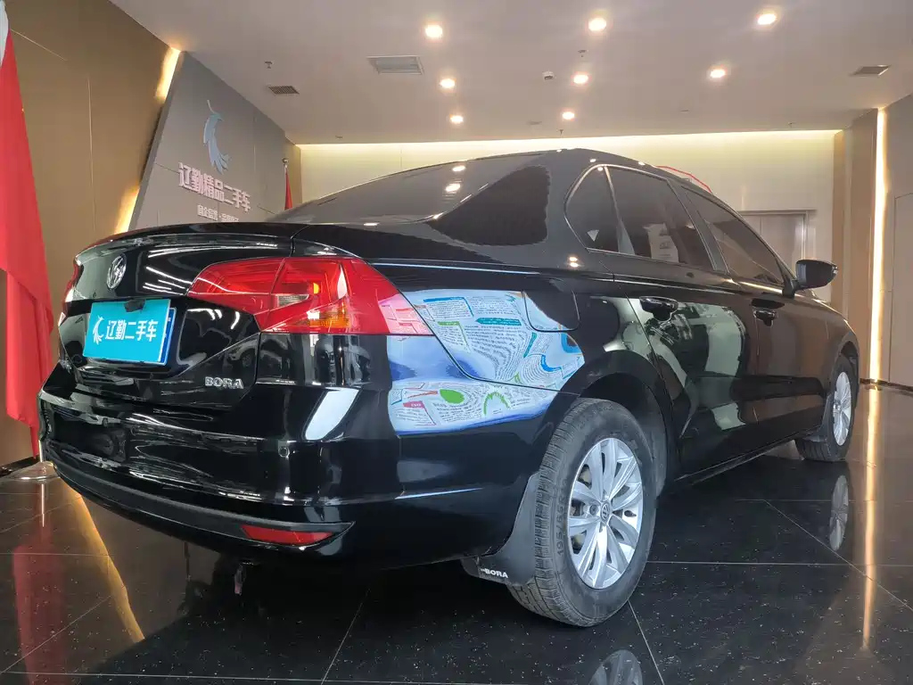 VOLKSWAGEN BORA 2018