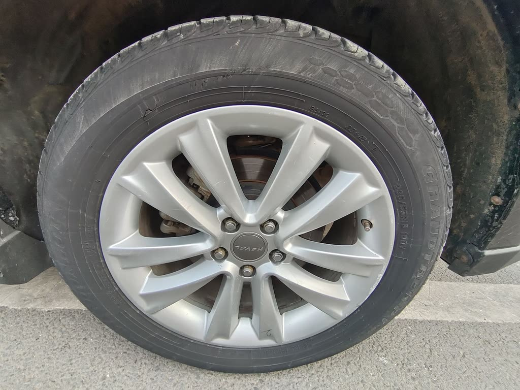 HAVAL H2 2014