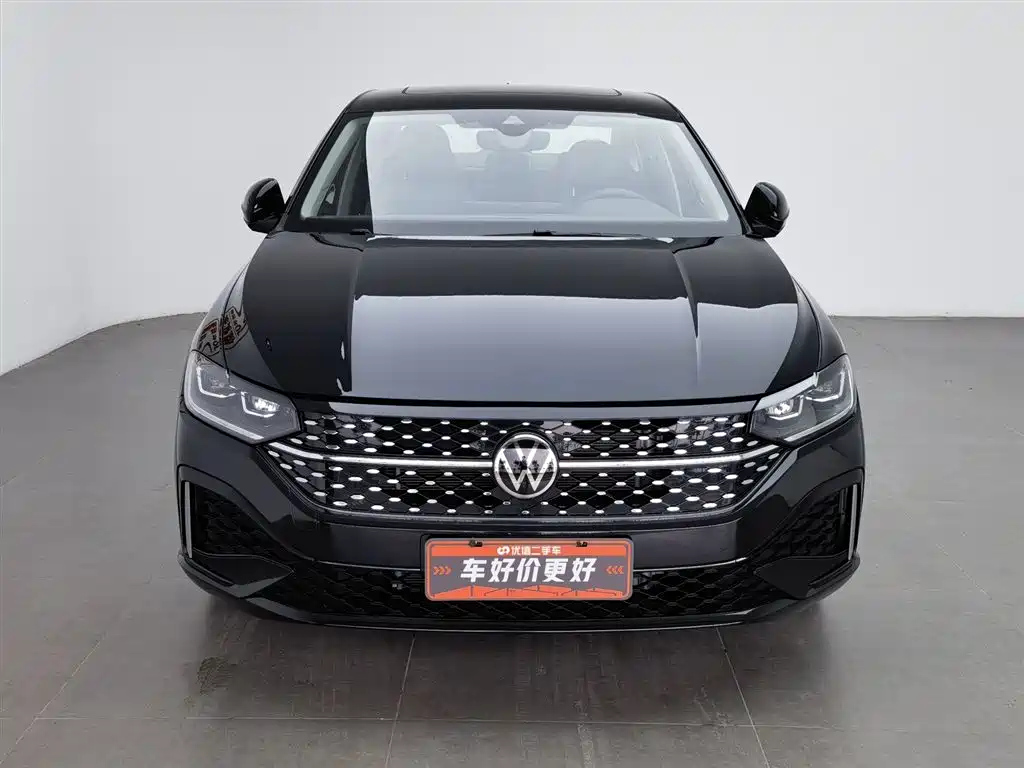 VOLKSWAGEN LAVIDA 2024