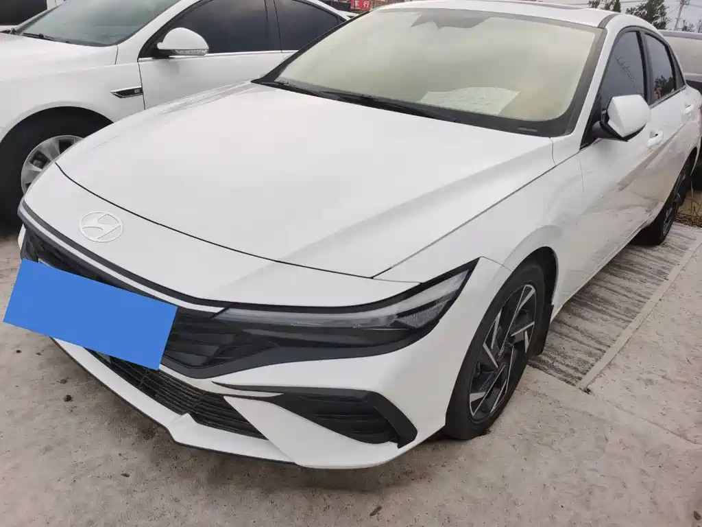 HYUNDAI ELANTRA 2023