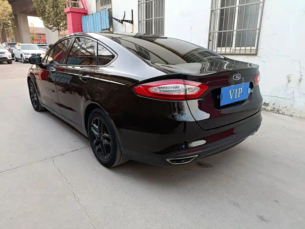 FORD MONDEO 2016