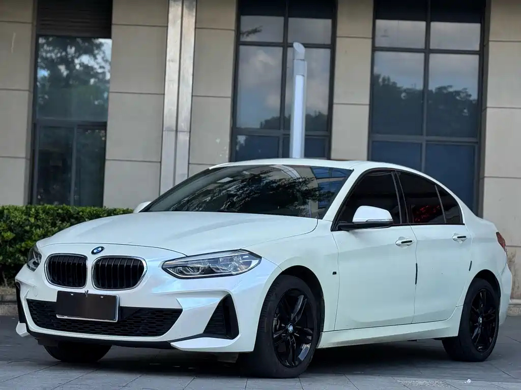 BMW 1-SERIES 2020