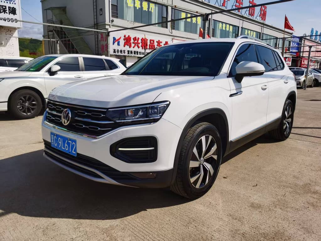 VOLKSWAGEN TAYRON 2022