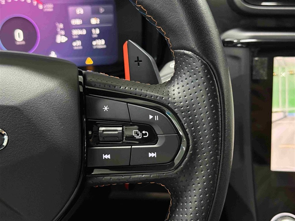 LYNK&CO 02 HATCHBACK 2021