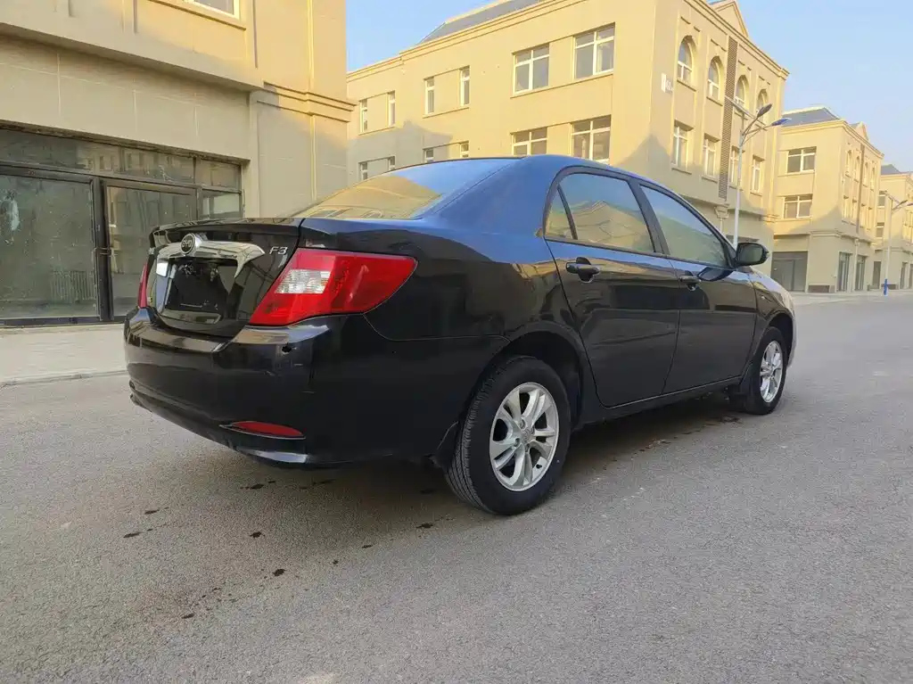 BYD F3 2015