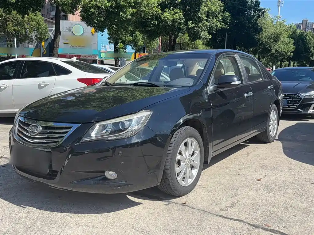 BYD G6 2013