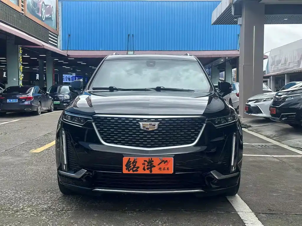CADILLAC XT6 2021