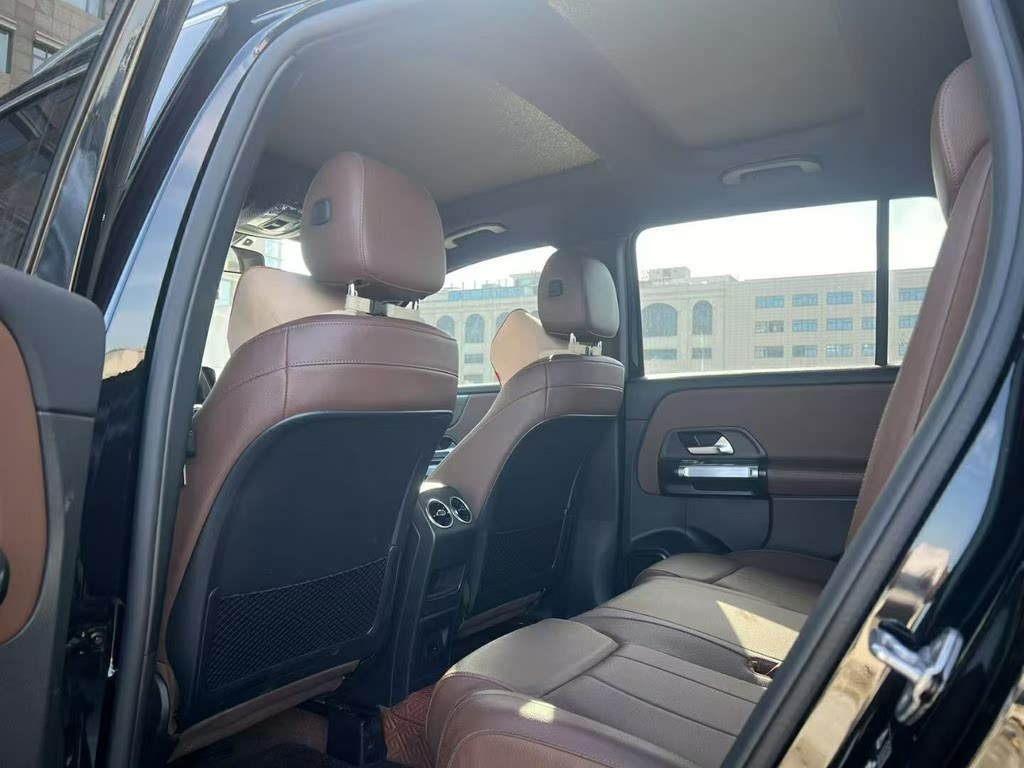 MERCEDES BENZ GLB 2021