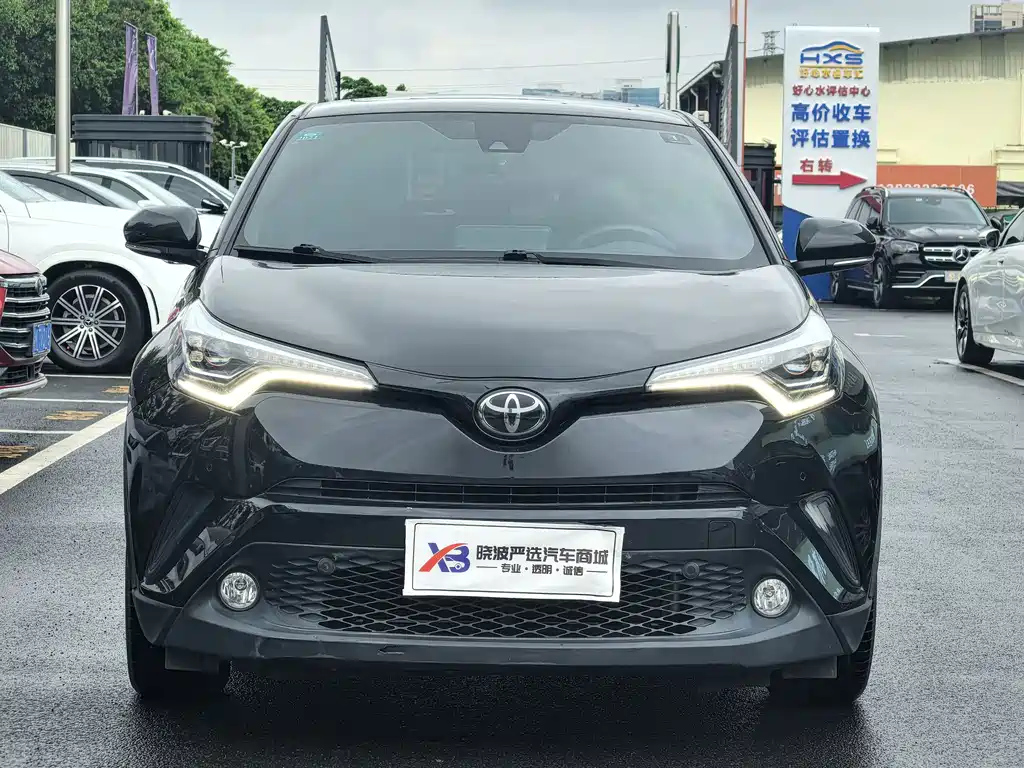 TOYOTA C-HR 2018