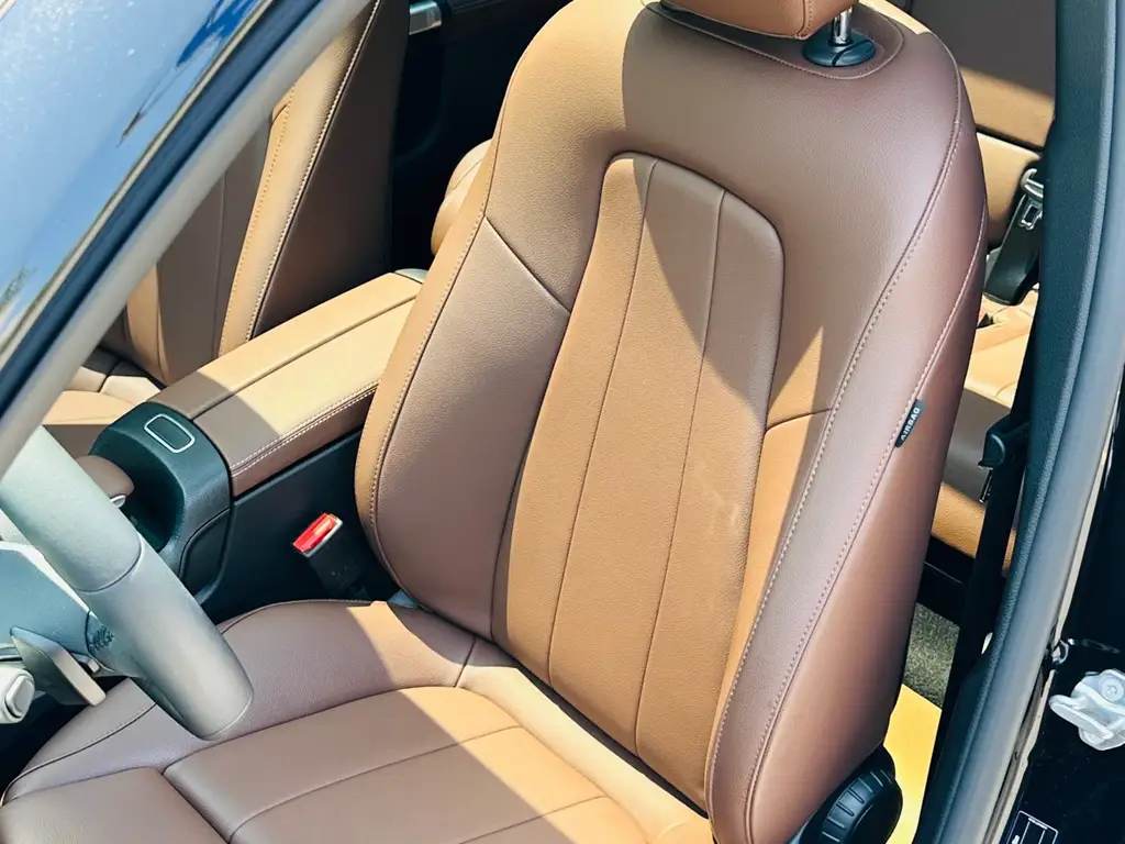 MERCEDES BENZ GLB 2022