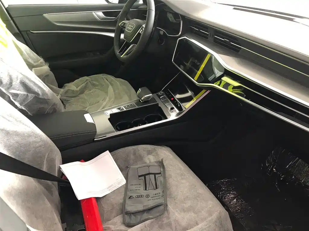 AUDI A6L 2024