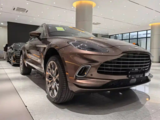 Заказать ASTON MARTIN DBX