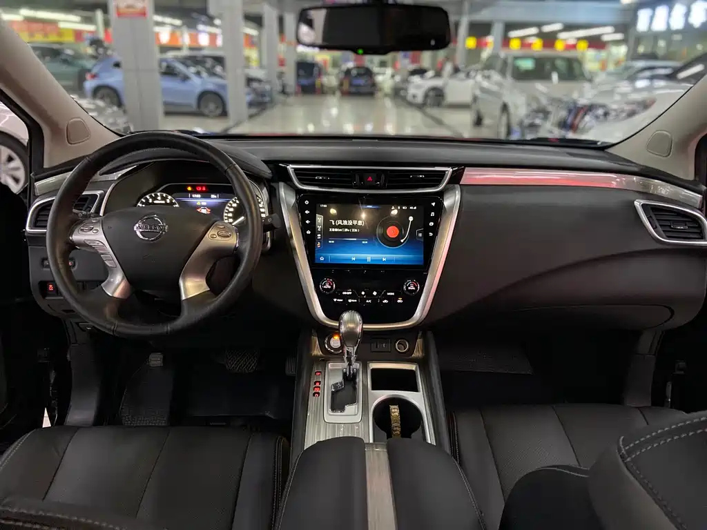 NISSAN MURANO 2020
