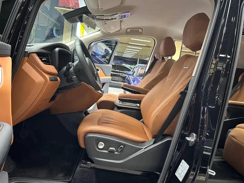 HONGQI HQ9 2023