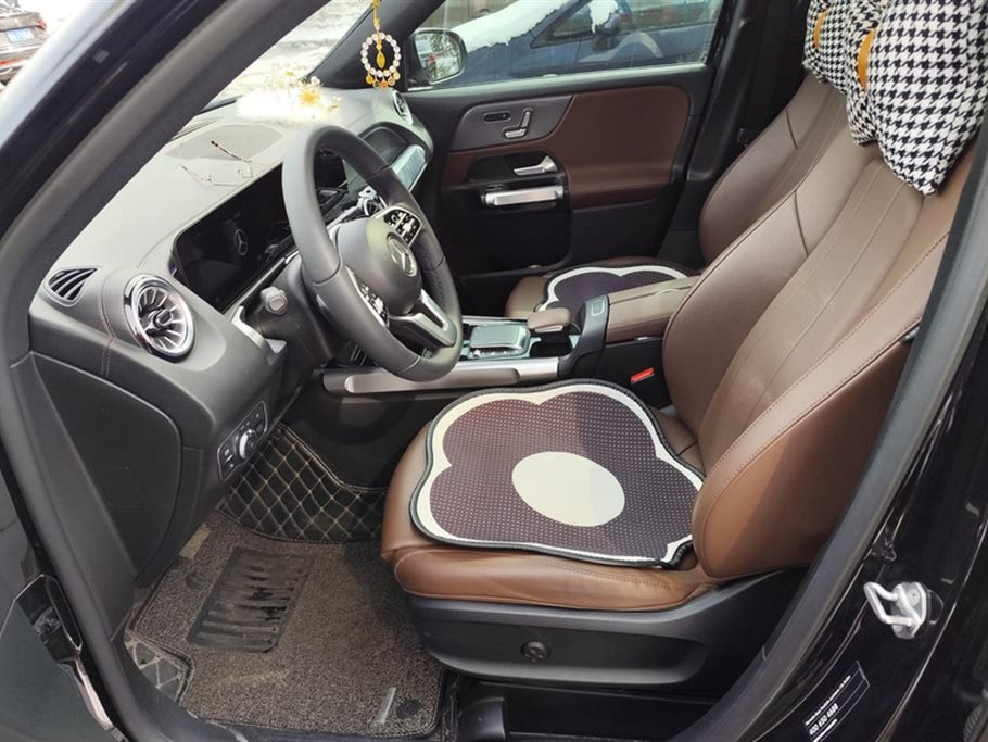 MERCEDES BENZ GLB 2021