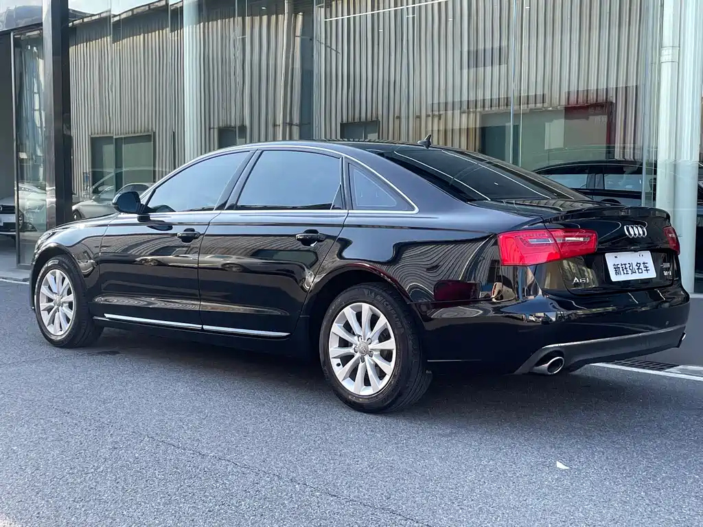 AUDI A6L 2015