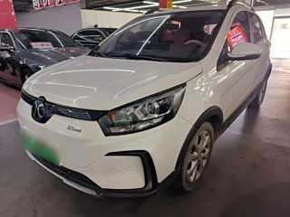 Заказать BAIC BJEV EC5