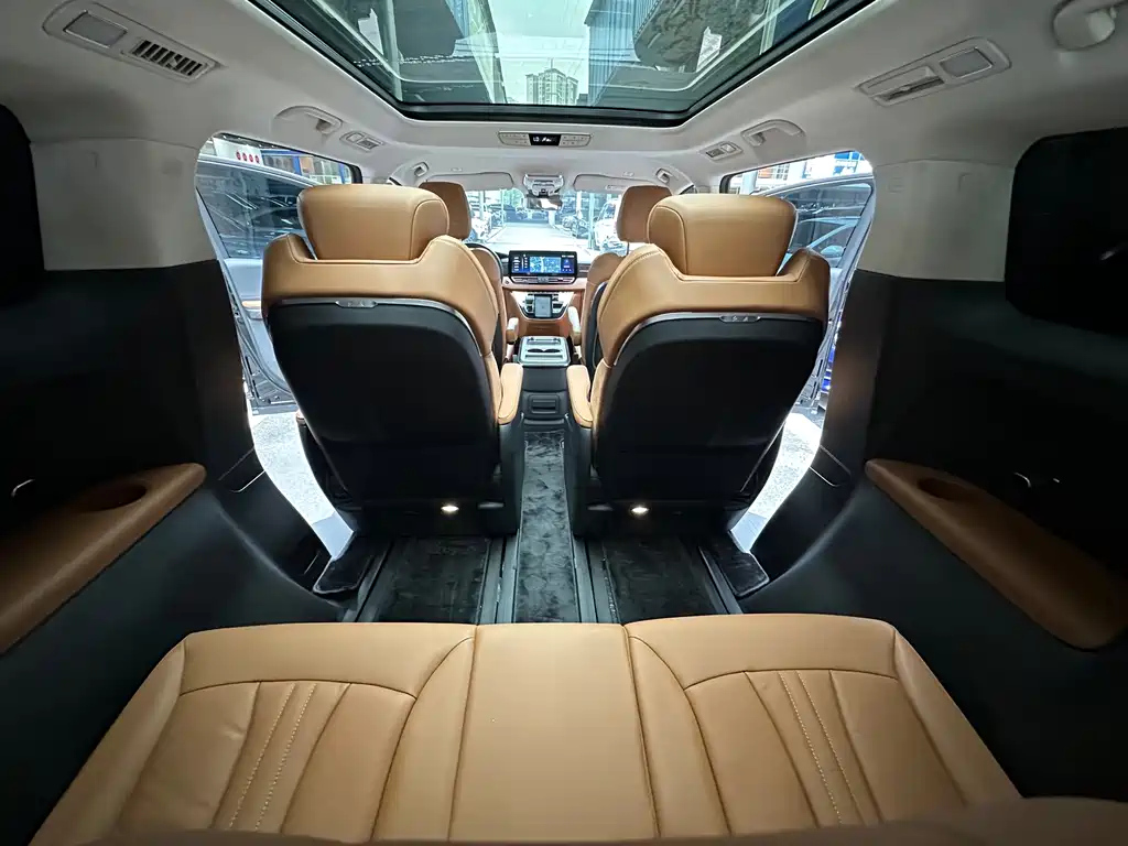 HONGQI HQ9 2023