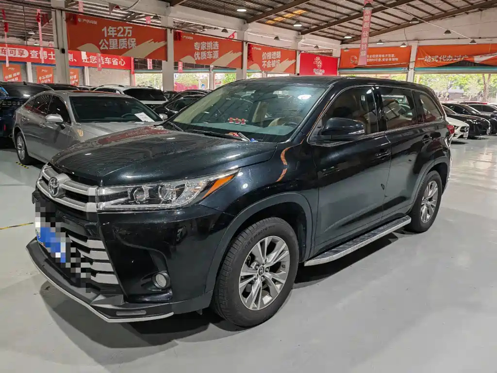 TOYOTA HIGHLANDER 2021